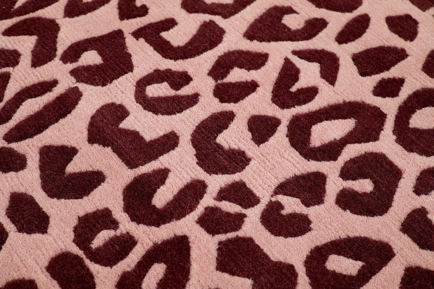 Leopard in Nutmeg